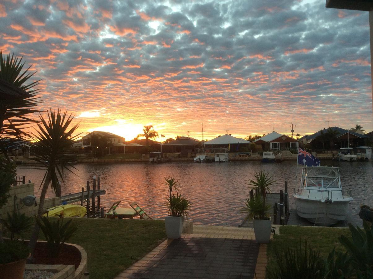 Serenity On Murray Waters B&B Mandurah Eksteriør billede